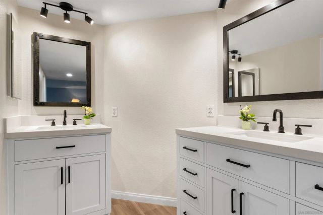 6960 Hyde Park Dr 12, San Diego, CA 92119