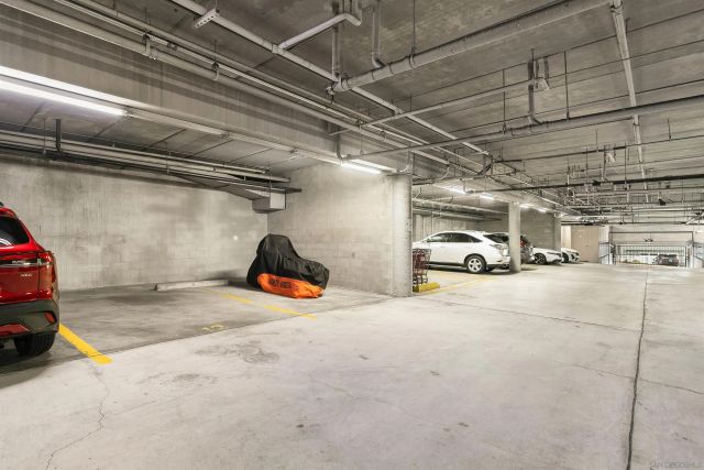 6960 Hyde Park Dr 12, San Diego, CA 92119