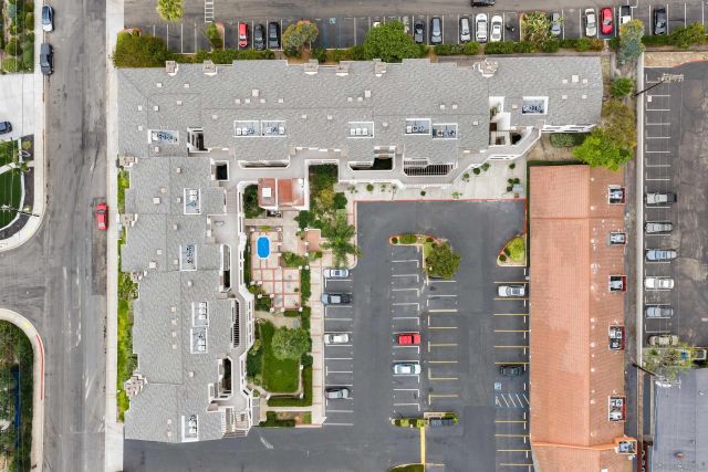 6960 Hyde Park Dr 12, San Diego, CA 92119