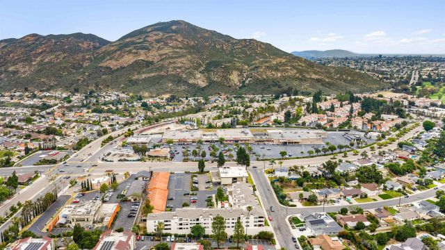 6960 Hyde Park Dr 12, San Diego, CA 92119