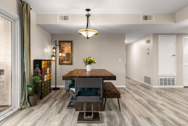 6960 Hyde Park Dr 12, San Diego, CA 92119