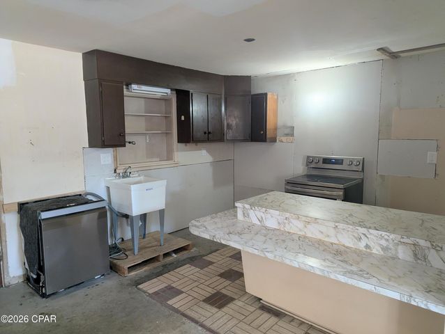207 Greenwood Drive, Panama City Beach, FL 32407