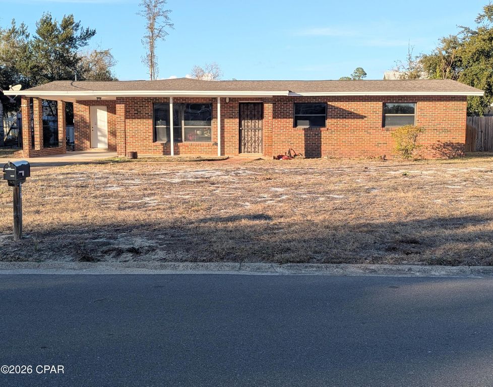 207 Greenwood Drive, Panama City Beach, FL 32407