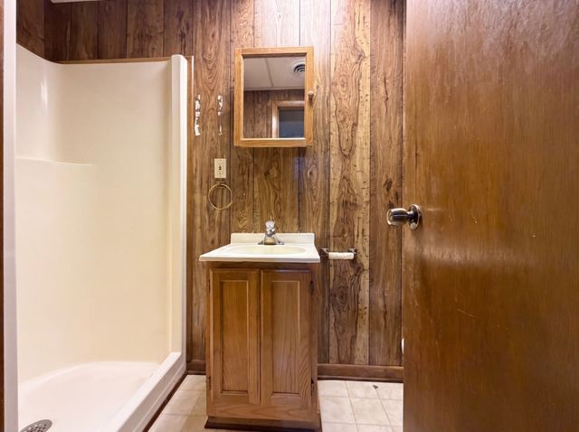 232 Lookout Dr, Old Hickory, TN 37138
