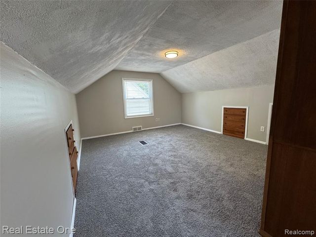 3162 Chestnut Street, Dearborn, MI 48124