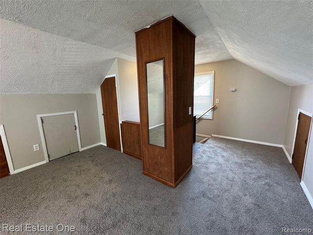 3162 Chestnut Street, Dearborn, MI 48124