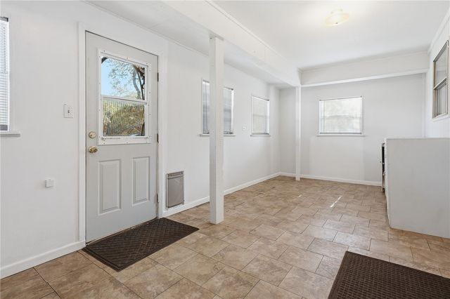 2486 Oak Park, Ingleside, TX 78362