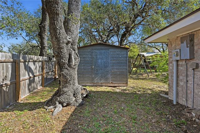 2486 Oak Park, Ingleside, TX 78362
