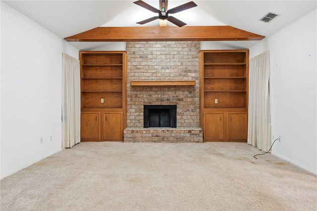 2486 Oak Park, Ingleside, TX 78362