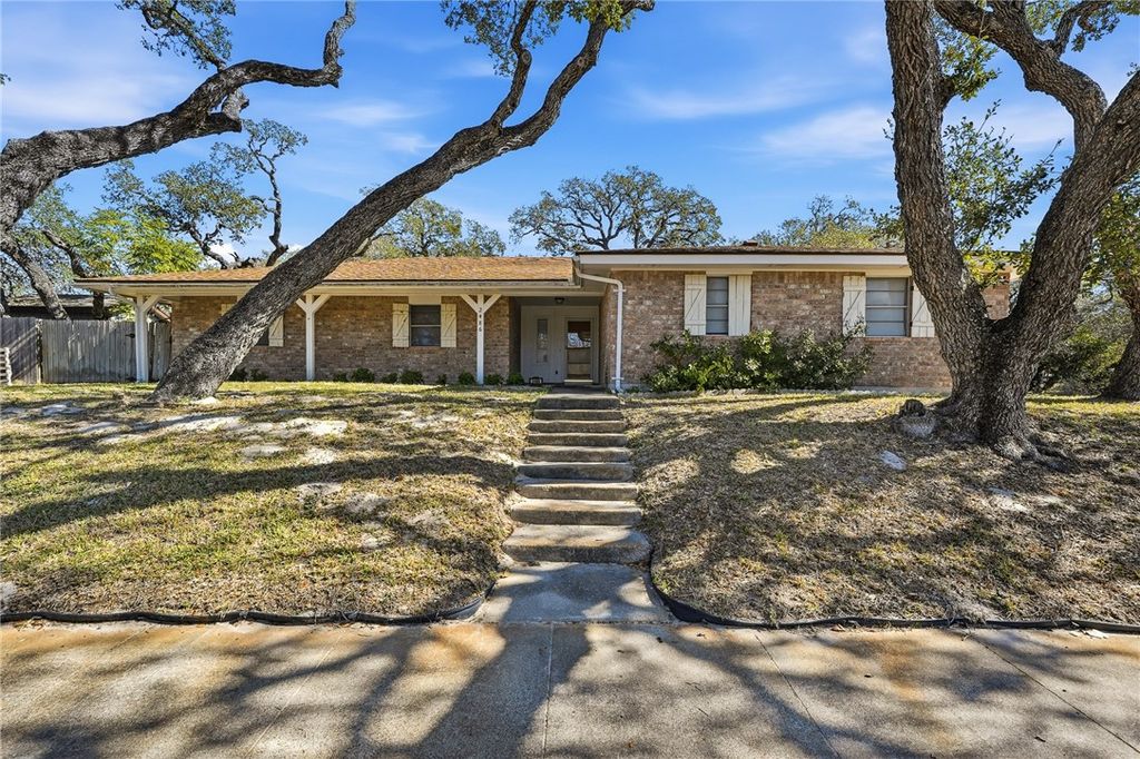 2486 Oak Park, Ingleside, TX 78362