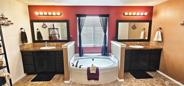 3652 Pennsylvania Street, Longview, WA 98632