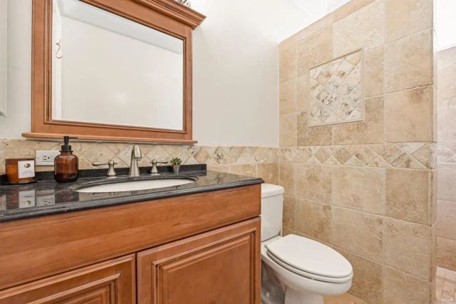 1865 Highgrove Drive, Escondido, CA 92027
