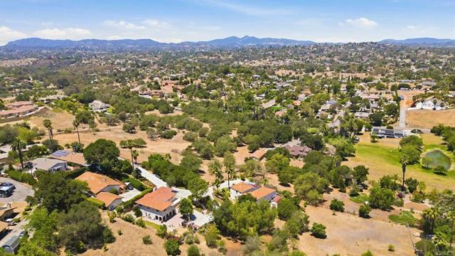 1865 Highgrove Drive, Escondido, CA 92027