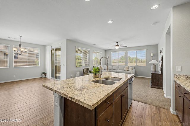 3413 N LOMA Vista, Mesa, AZ 85213
