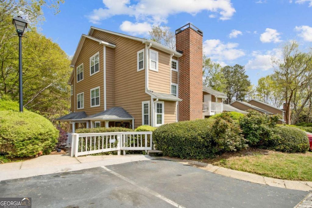 5638 River Heights Crossing SE, Marietta, GA 30067