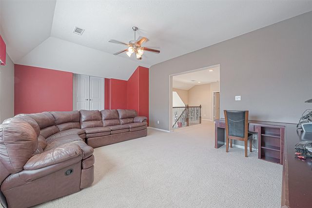 7530 Newbury Trail, Sugar Land, TX 77479