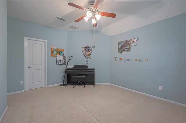 7530 Newbury Trail, Sugar Land, TX 77479