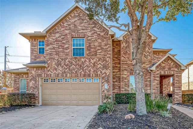 7530 Newbury Trail, Sugar Land, TX 77479