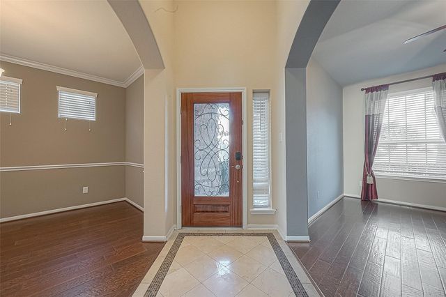 7530 Newbury Trail, Sugar Land, TX 77479