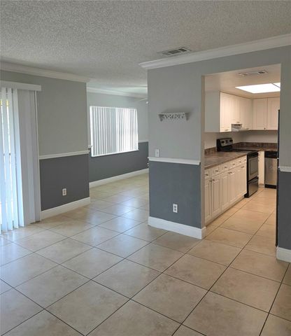 2416 BARLEY CLUB COURT 4, Orlando, FL 32837