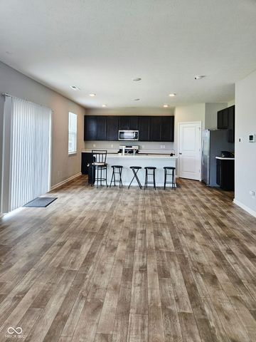 1932 Downey Lane, Greenfield, IN 46140