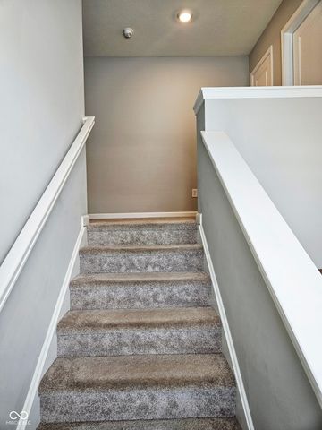 1932 Downey Lane, Greenfield, IN 46140