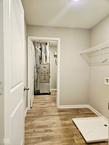 1932 Downey Lane, Greenfield, IN 46140