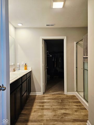 1932 Downey Lane, Greenfield, IN 46140