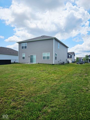 1932 Downey Lane, Greenfield, IN 46140