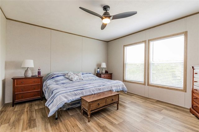 16 Sunset Lane, Holiday Island, AR 72631