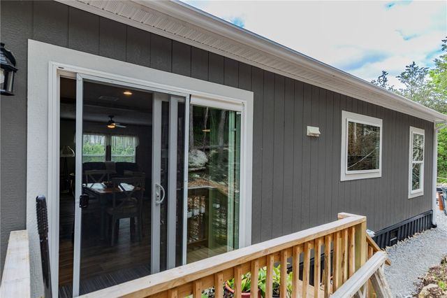 16 Sunset Lane, Holiday Island, AR 72631