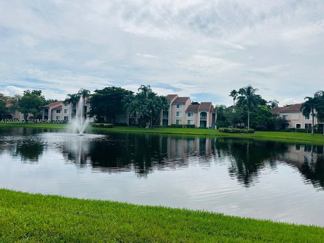 12148 Saint Andrews Place 102, Miramar, FL 33025