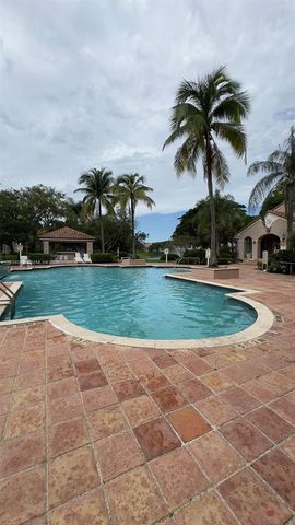 12148 Saint Andrews Place 102, Miramar, FL 33025