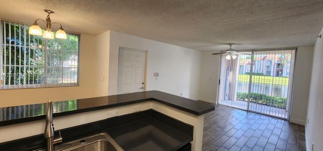 12148 Saint Andrews Place 102, Miramar, FL 33025