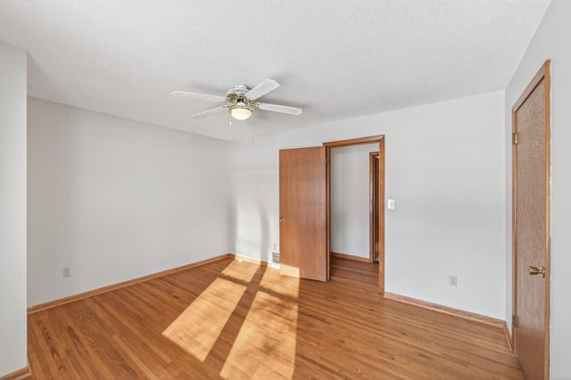 10825 Butternut Street NW, Coon Rapids, MN 55448