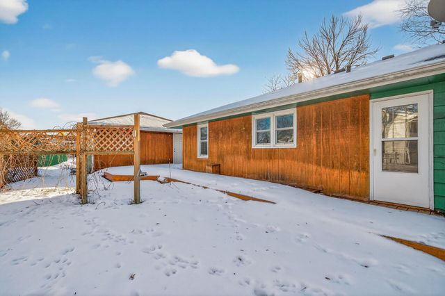 10825 Butternut Street NW, Coon Rapids, MN 55448