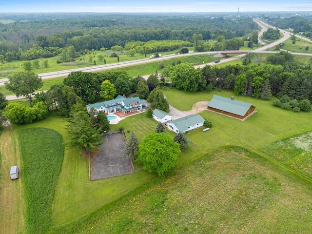 5620 GALUSKA ROAD, Abrams, WI 54101
