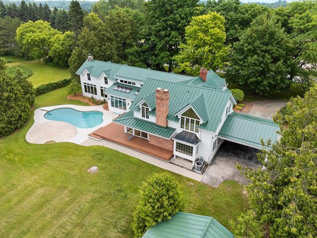 5620 GALUSKA ROAD, Abrams, WI 54101
