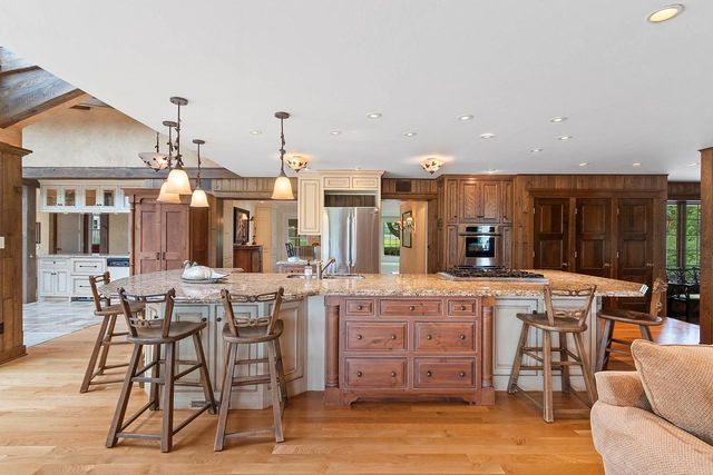 5620 GALUSKA ROAD, Abrams, WI 54101