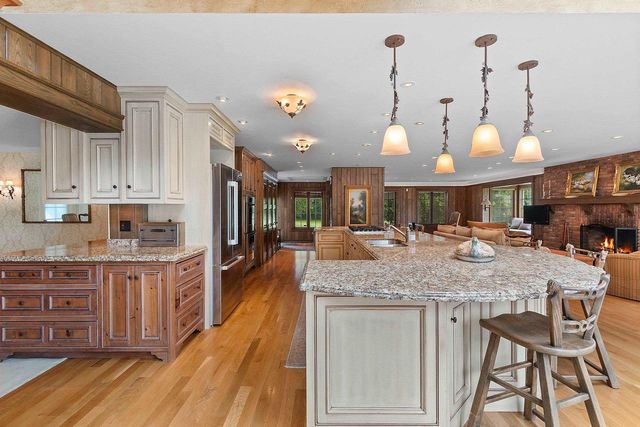 5620 GALUSKA ROAD, Abrams, WI 54101
