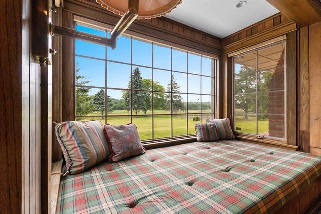 5620 GALUSKA ROAD, Abrams, WI 54101