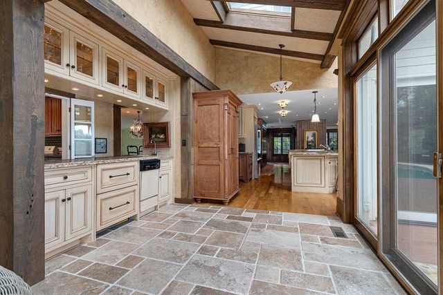 5620 GALUSKA ROAD, Abrams, WI 54101