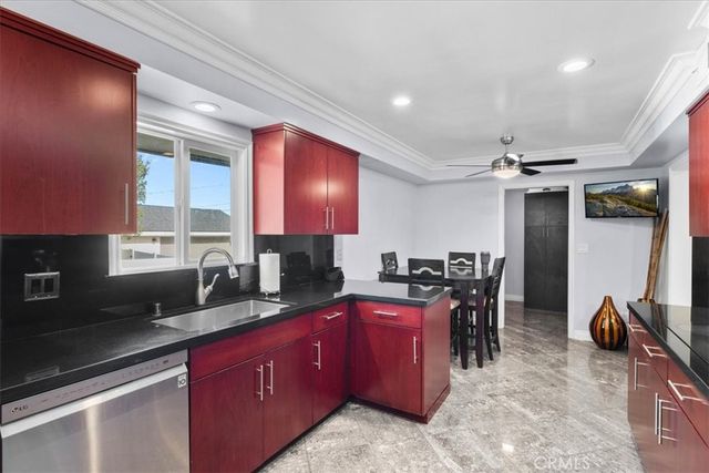 878 W Buffington Street, Upland, CA 91784