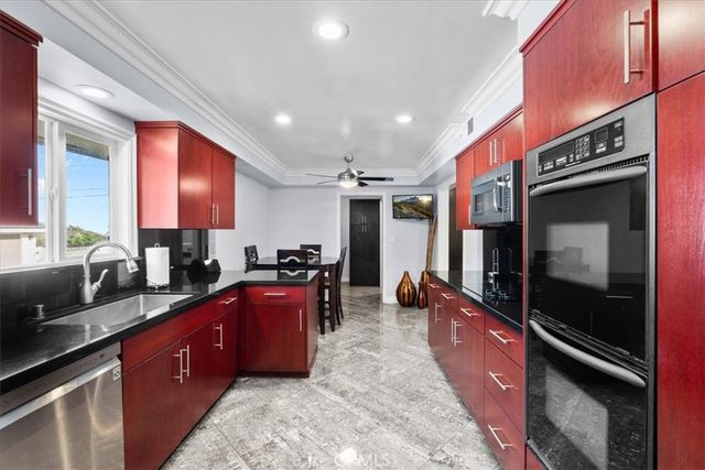 878 W Buffington Street, Upland, CA 91784