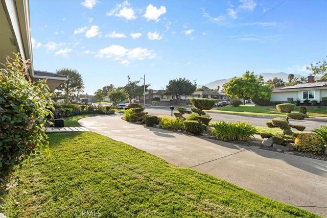 878 W Buffington Street, Upland, CA 91784