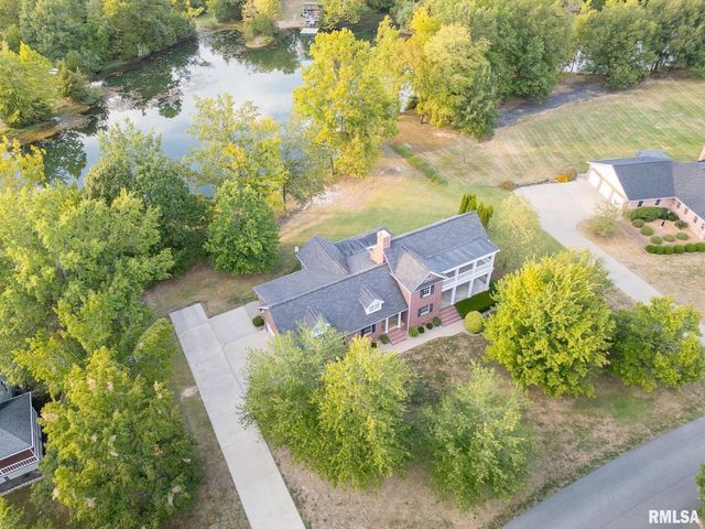 306 Arbor Dr Drive, Carterville, IL 62918