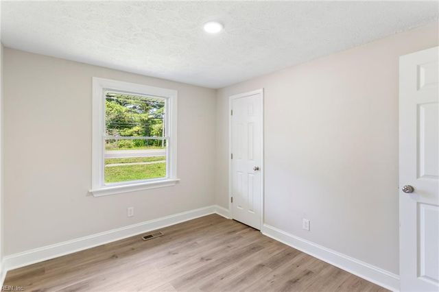 8702 Pocahontas TRL, Williamsburg, VA 23185