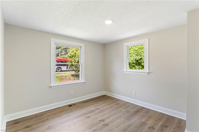 8702 Pocahontas TRL, Williamsburg, VA 23185