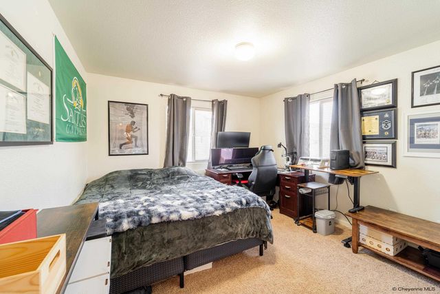 6954 BOOT STRAP CT, Cheyenne, WY 82001