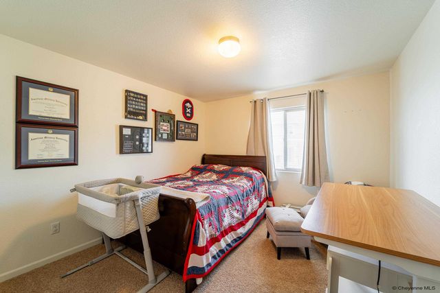 6954 BOOT STRAP CT, Cheyenne, WY 82001